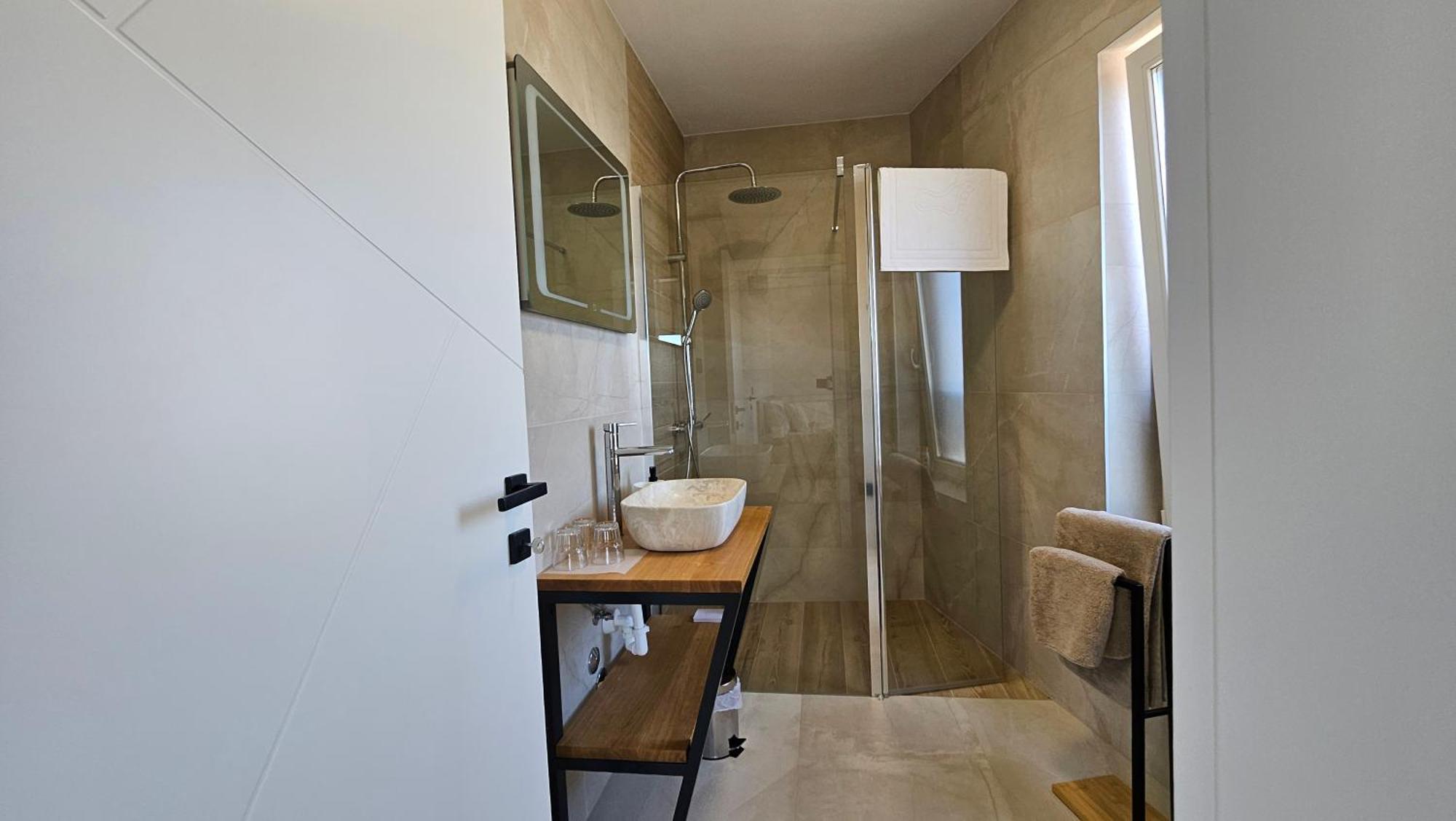 Richi Rooms & App Фунтана Экстерьер фото