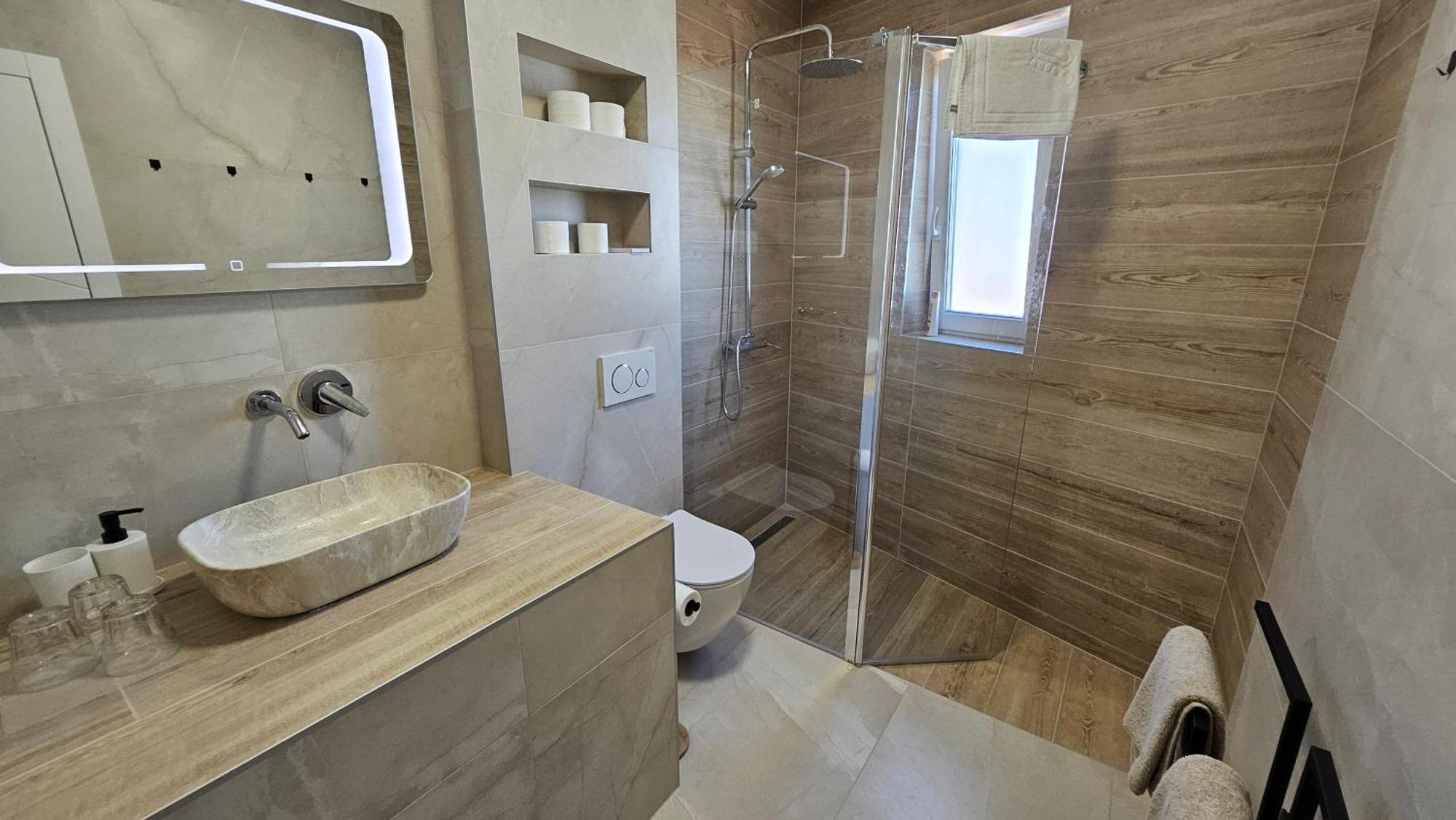 Richi Rooms & App Фунтана Экстерьер фото