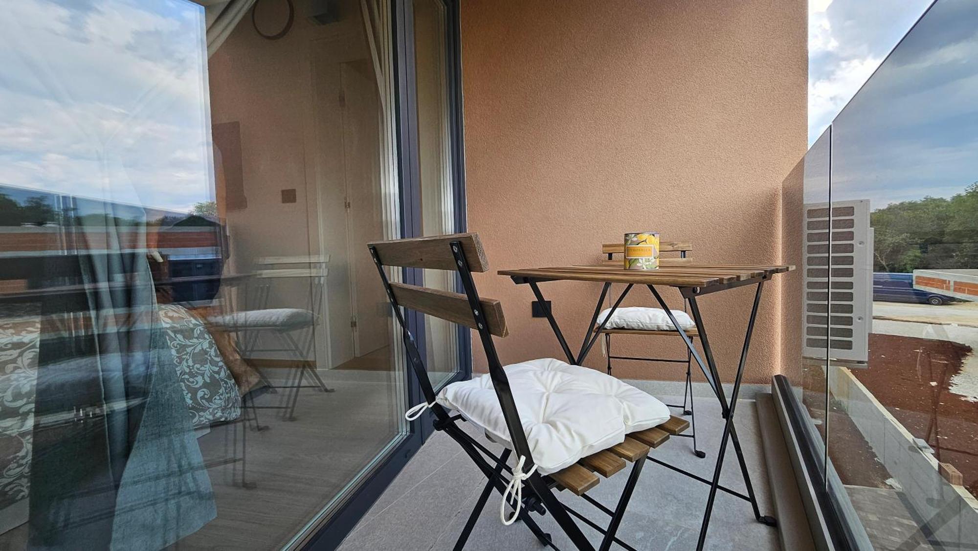 Richi Rooms & App Фунтана Экстерьер фото