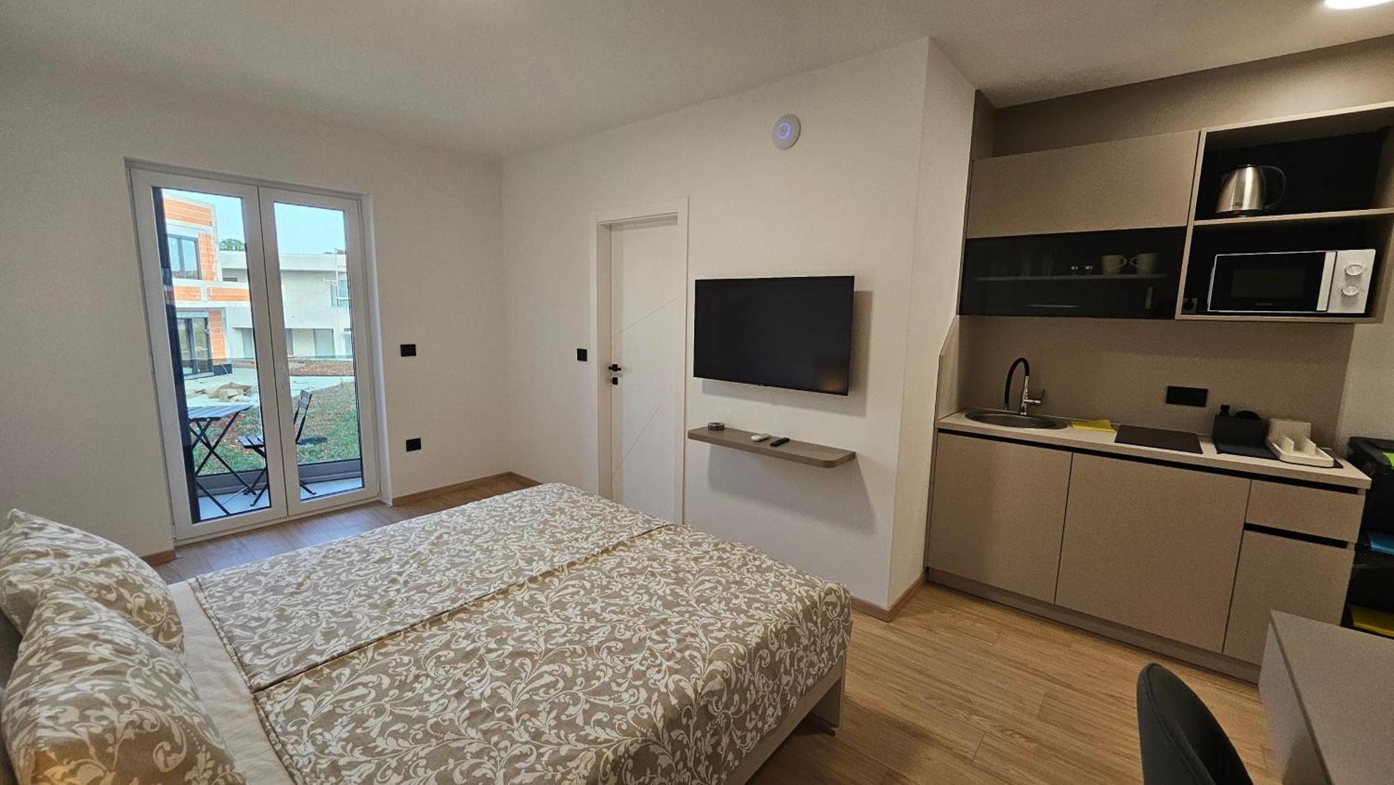 Richi Rooms & App Фунтана Экстерьер фото